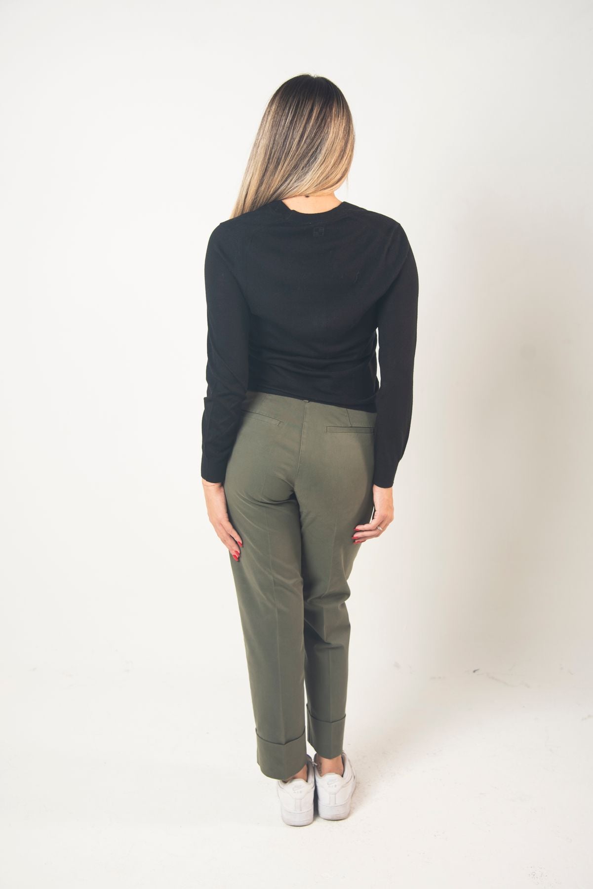 Pantalone Aderenti con Risvolto