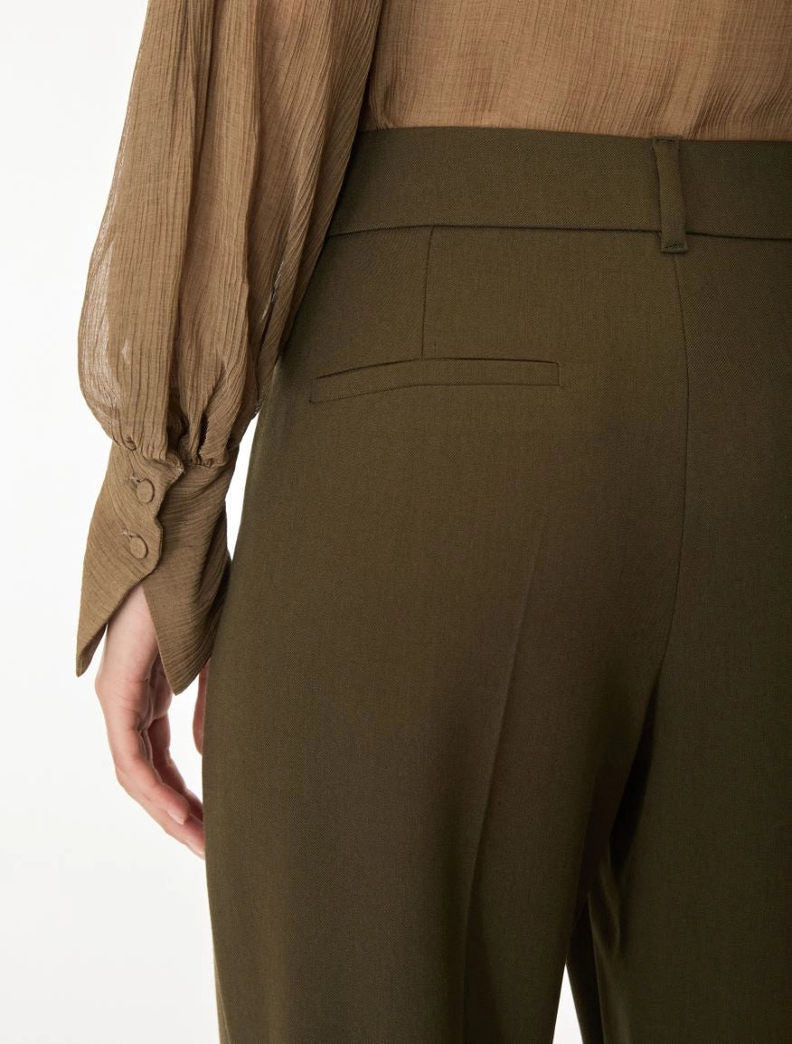 Pantalone Con Pinces e Risvolto