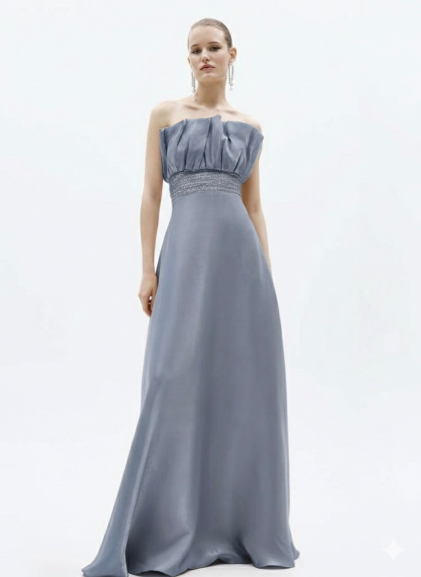 Abito Con Dettagli Strass