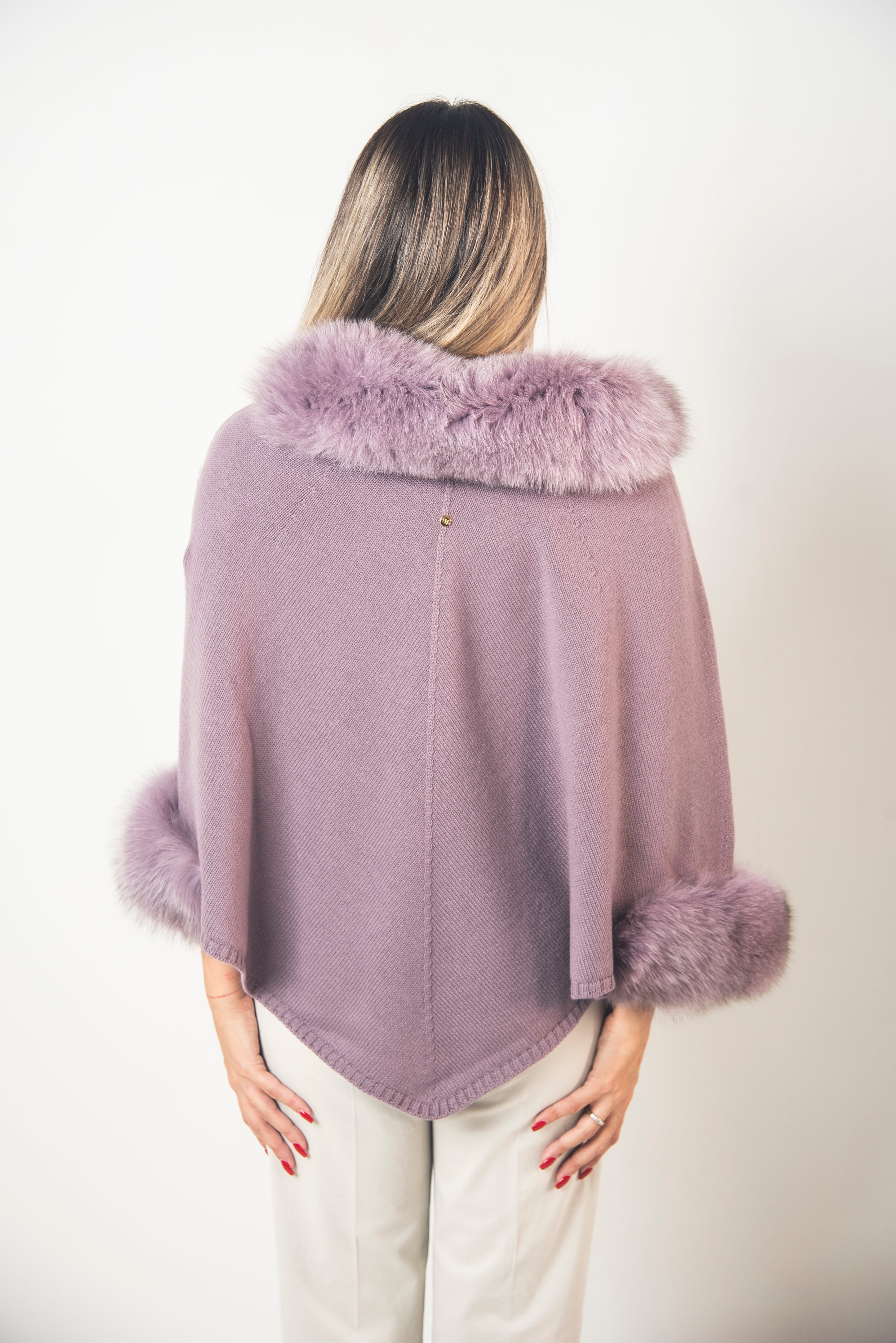 Mantella in cashmere e volpe