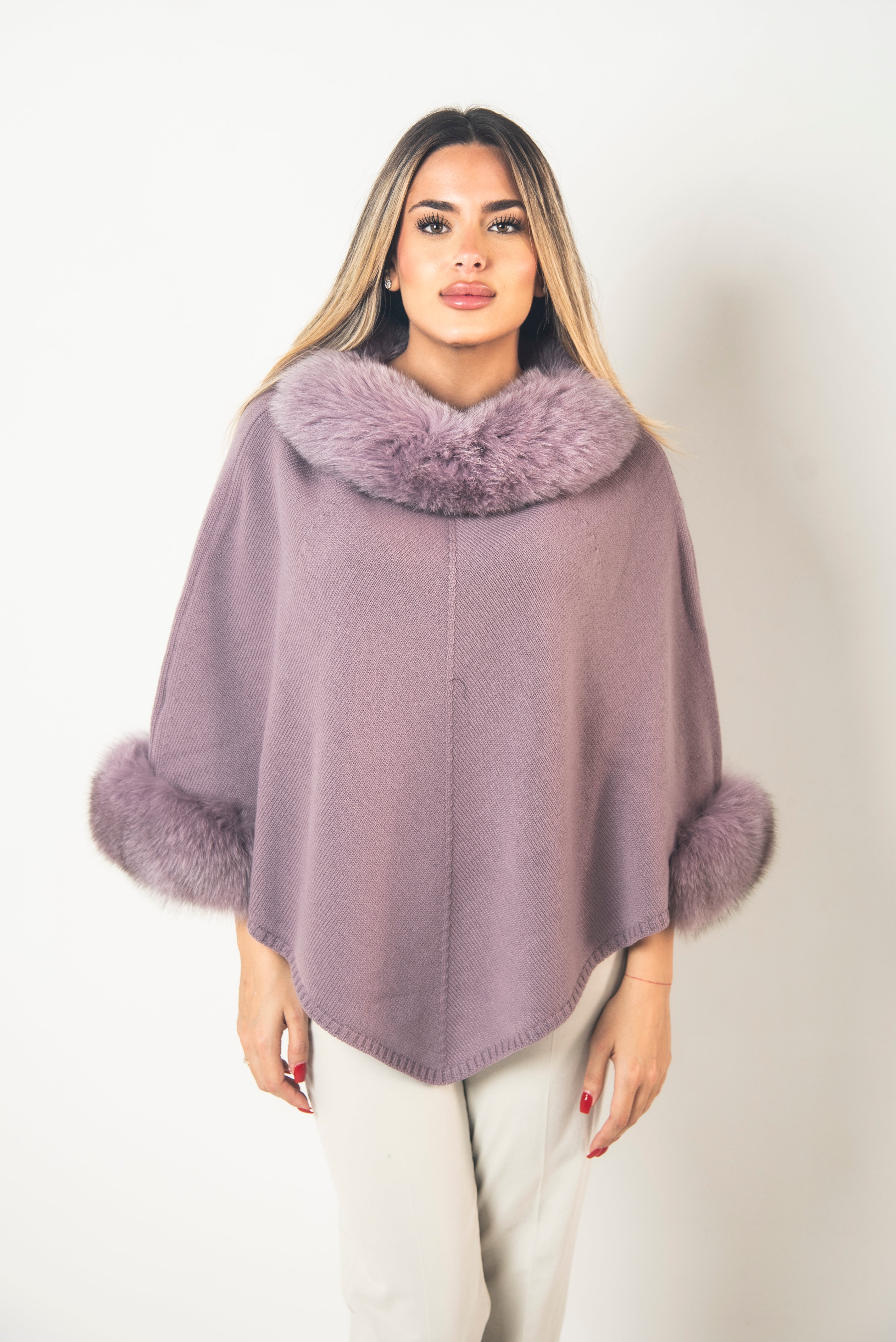 Mantella in cashmere e volpe