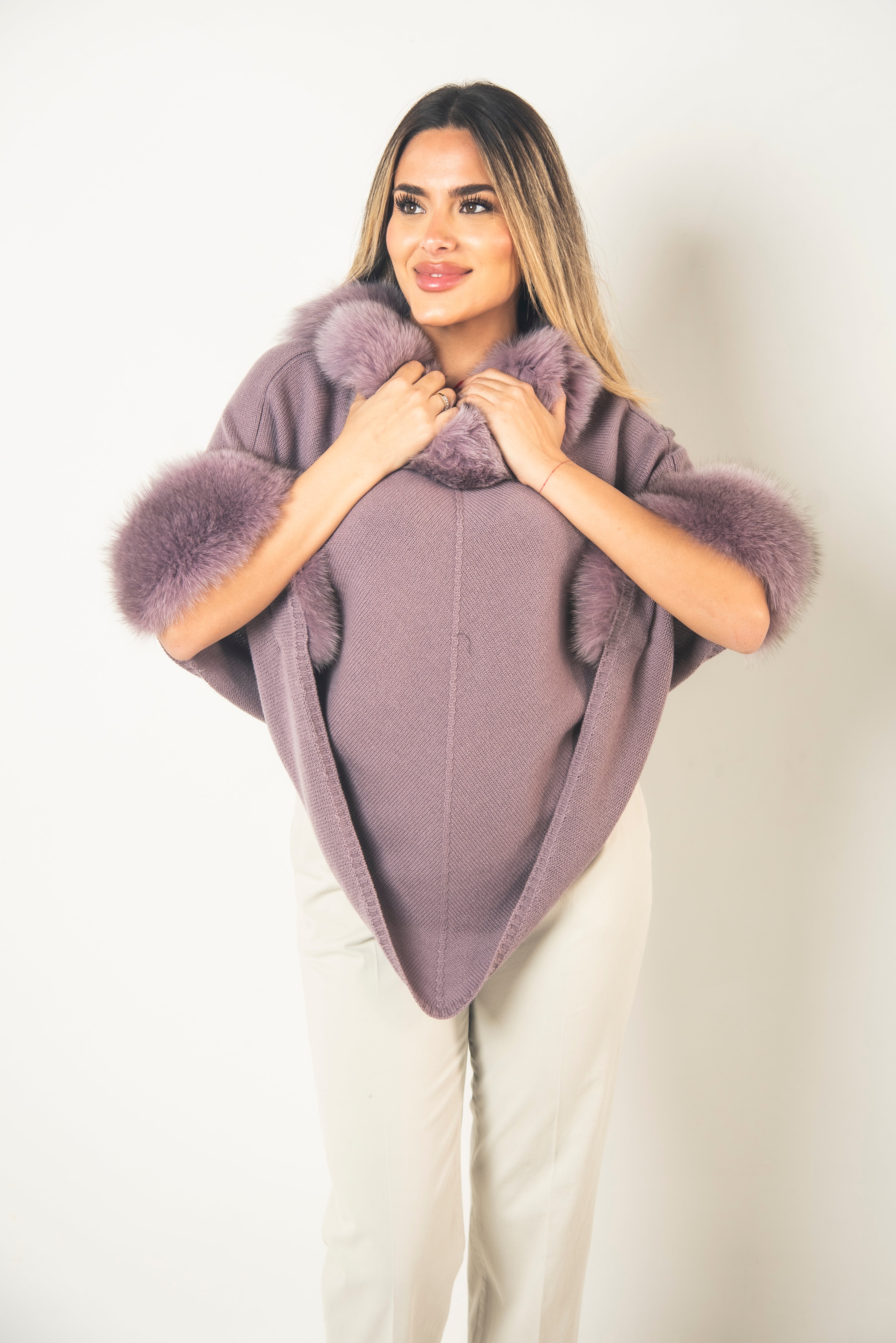 Mantella in cashmere e volpe
