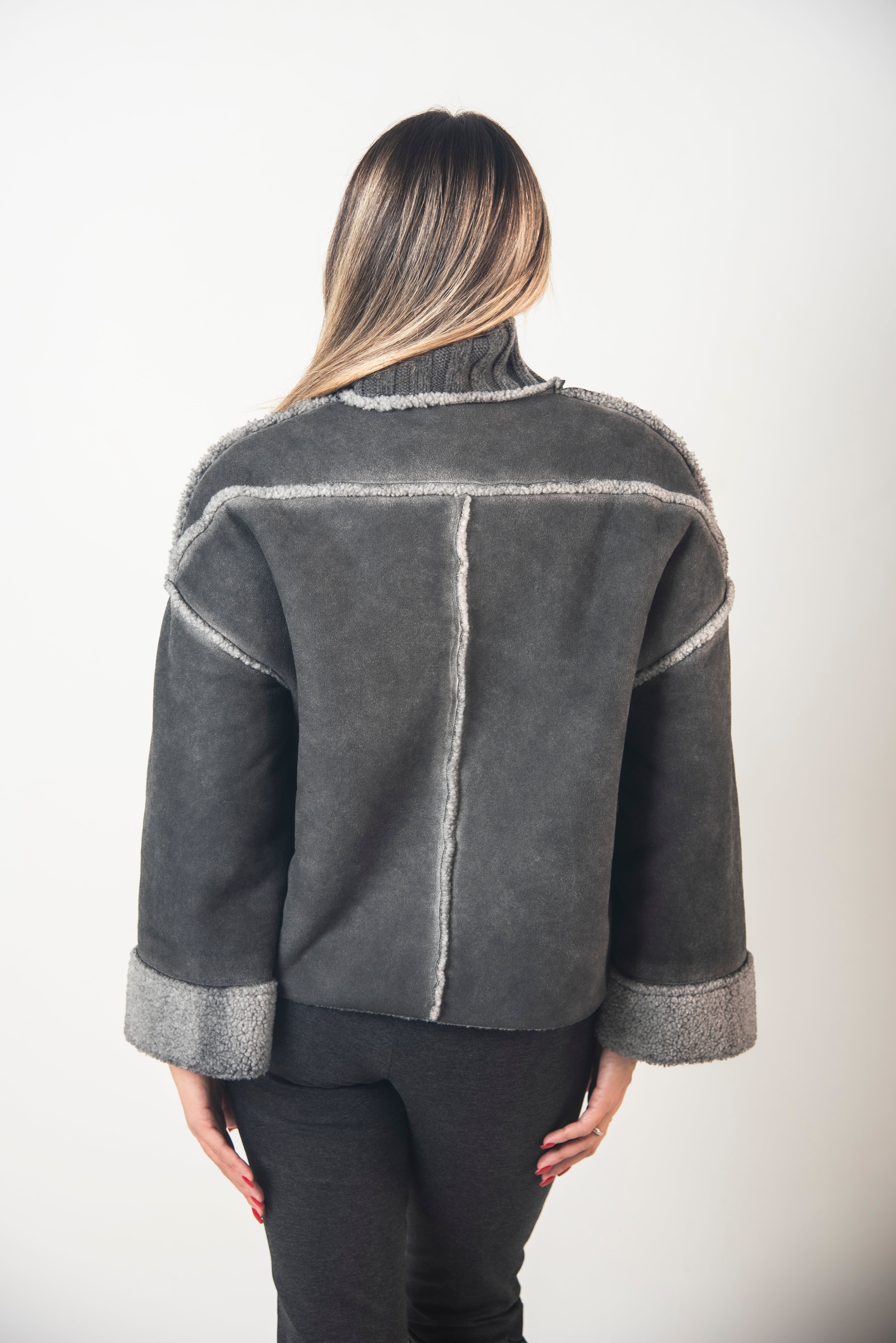 Bomber in Eco Montone