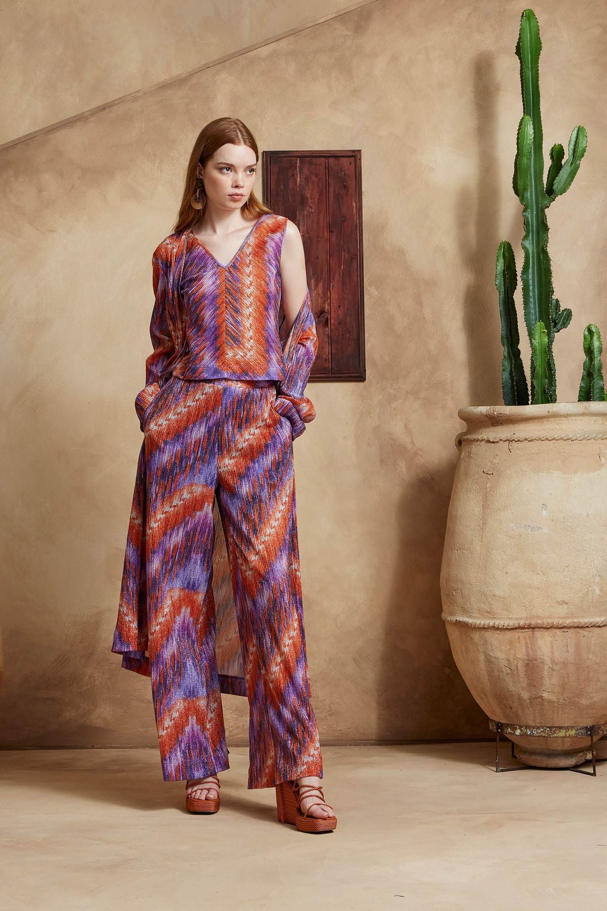 completo pantalone top e spolverino in lurex