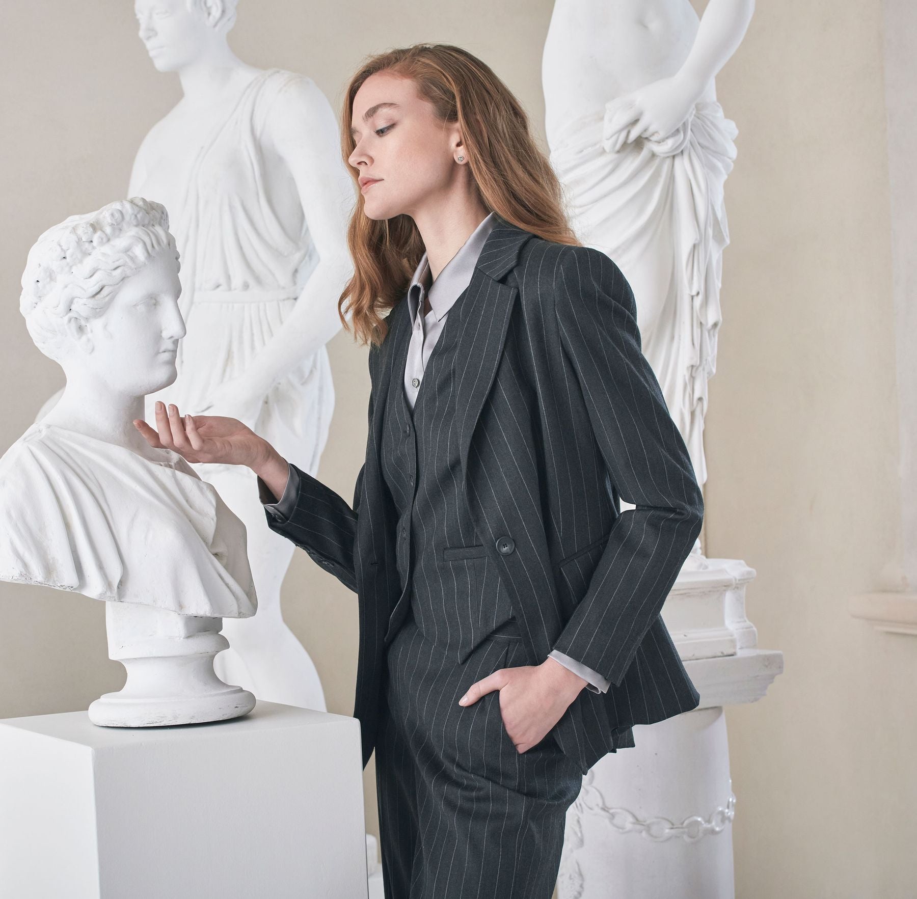 Tailleur Gessato Tre Pezzi