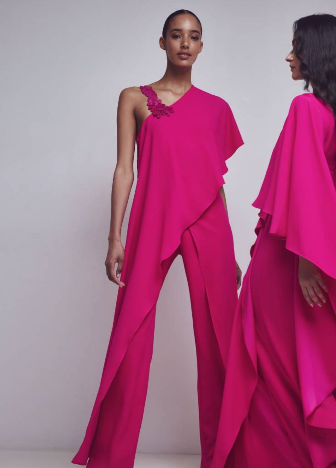 Completo con pantalone largo