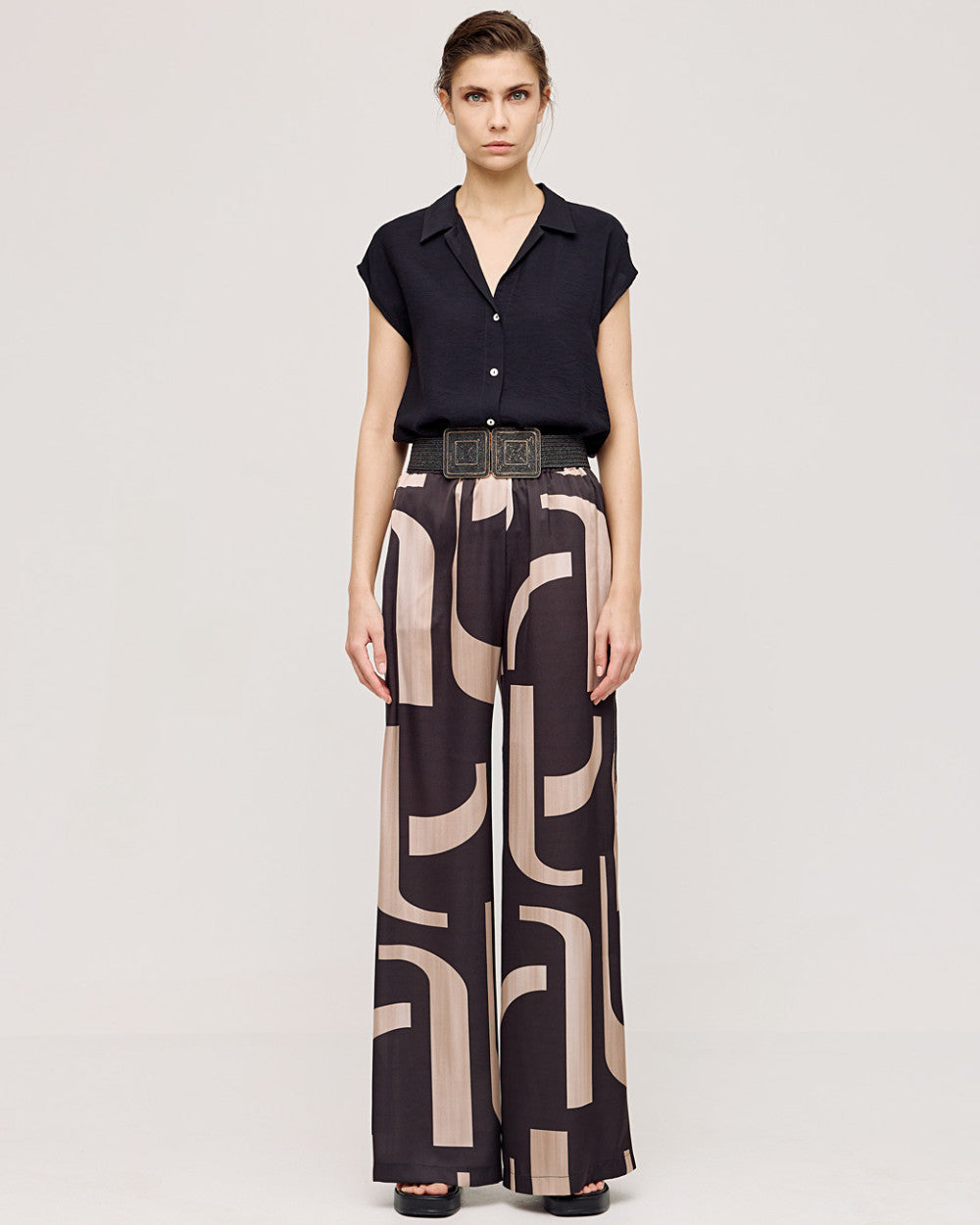 Pantaloni stampati con elastico in vita