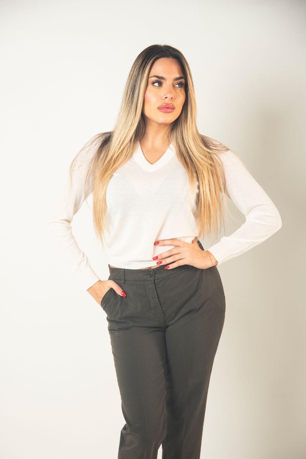 Pantalone Aderenti con Risvolto