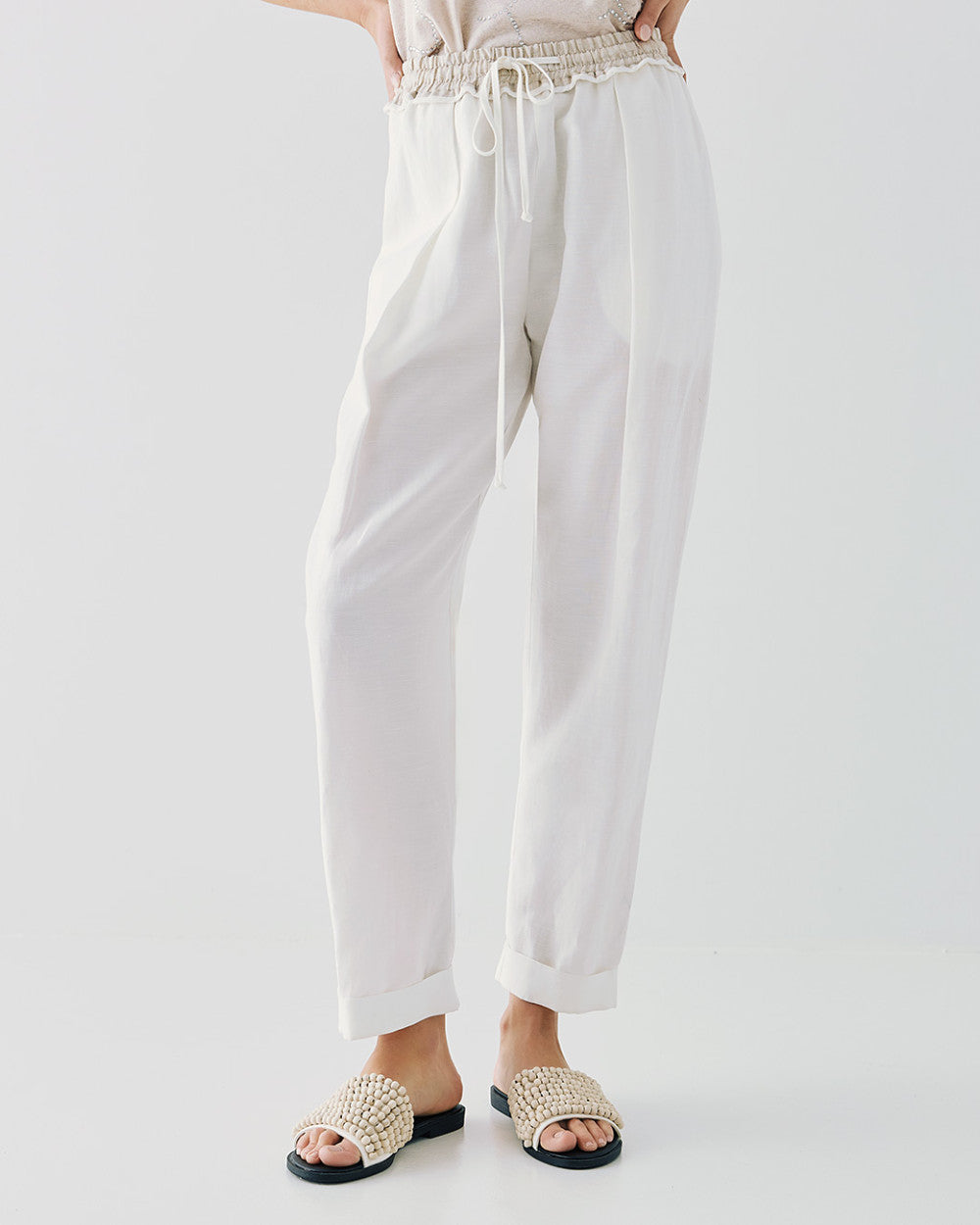 Pantaloni con Elastico in Vita e Pieghe