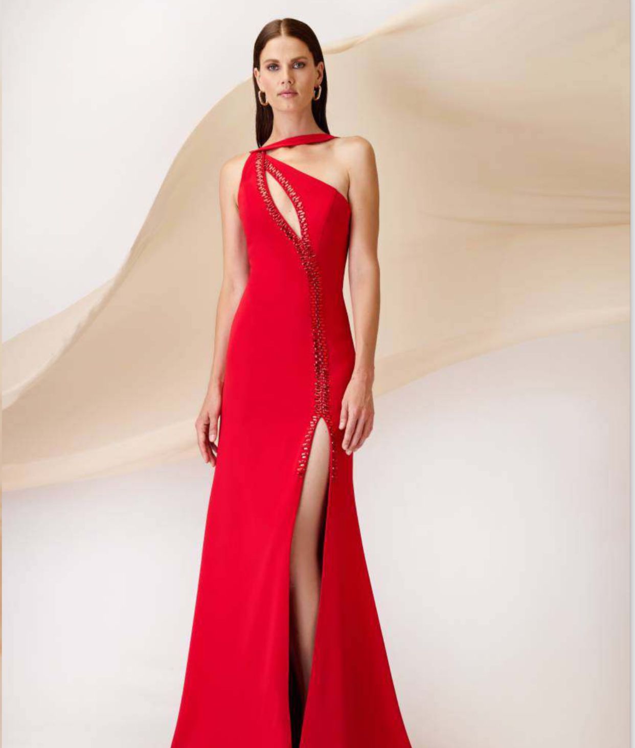 Abito Monospalla con applique