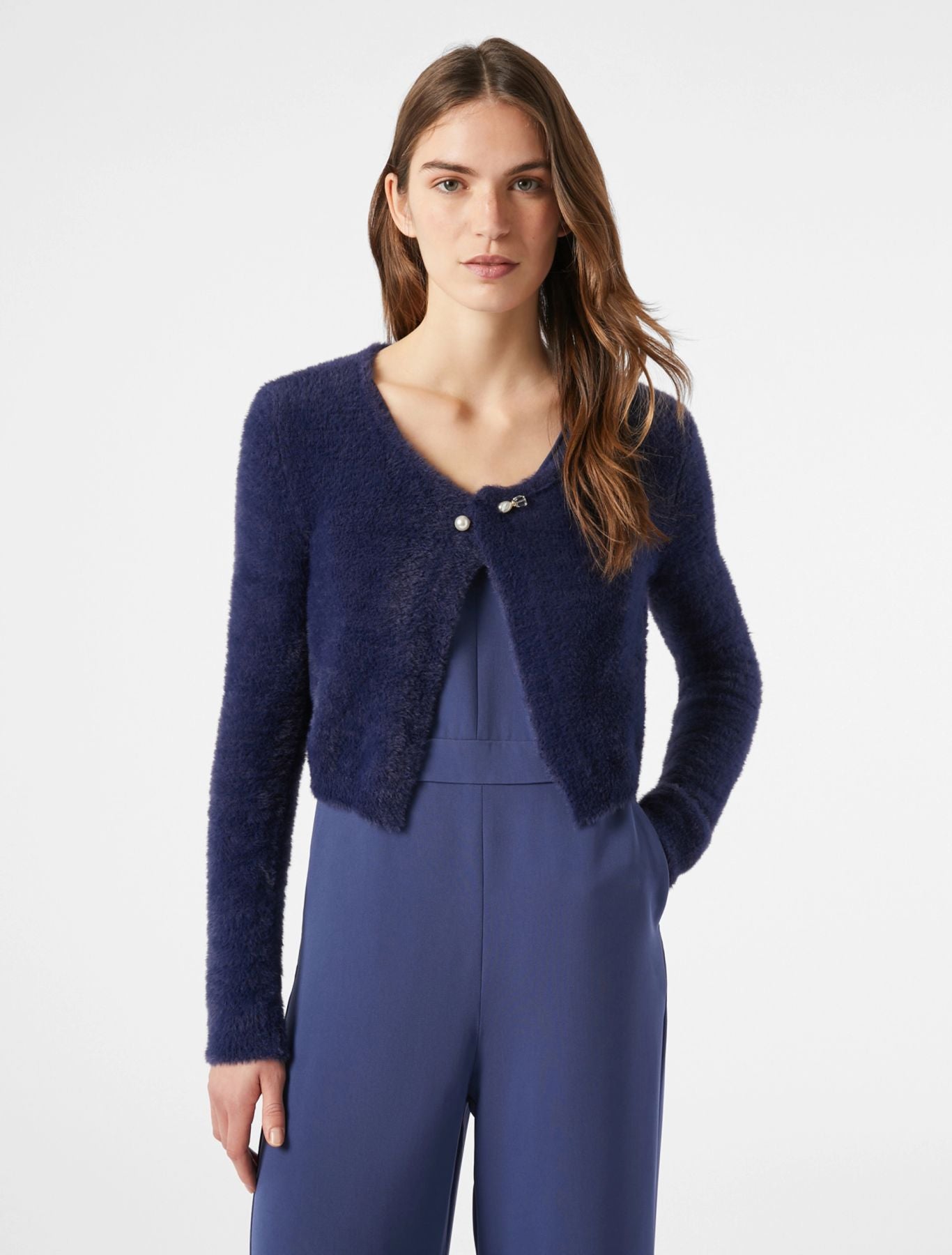 Cardigan con Spilla Gioiello