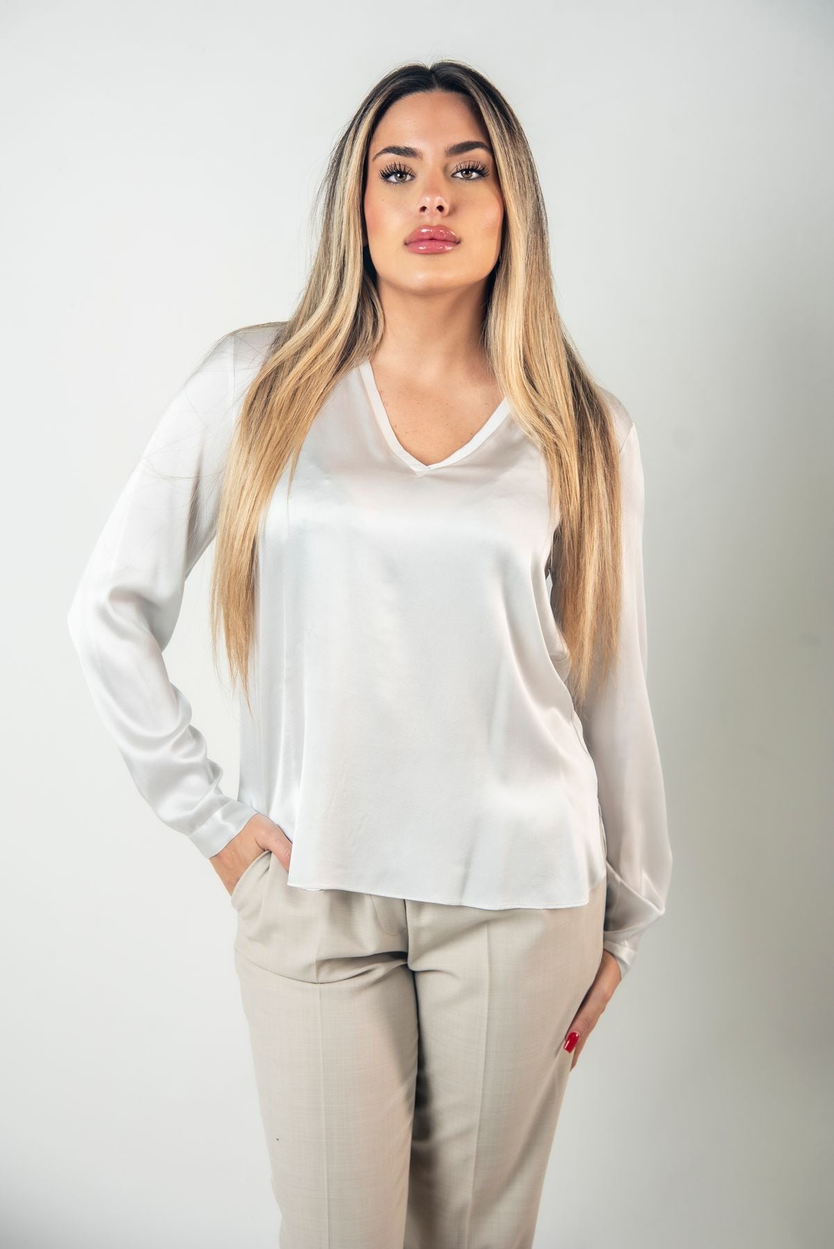 Blusa Scollo V In Seta