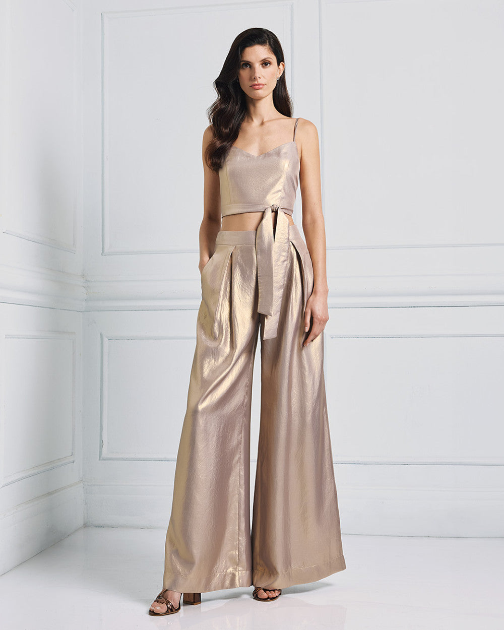 Pantaloni Effetto Metallizzato con Pinces
