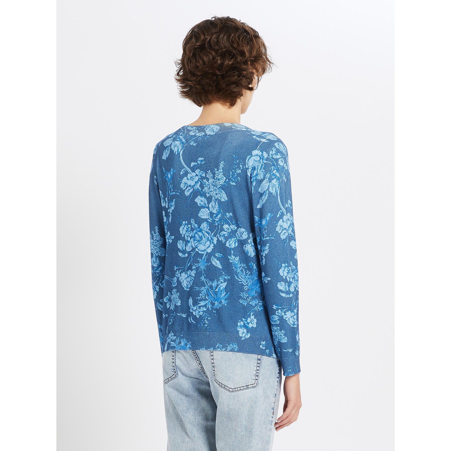 maglia in filo scollo a v