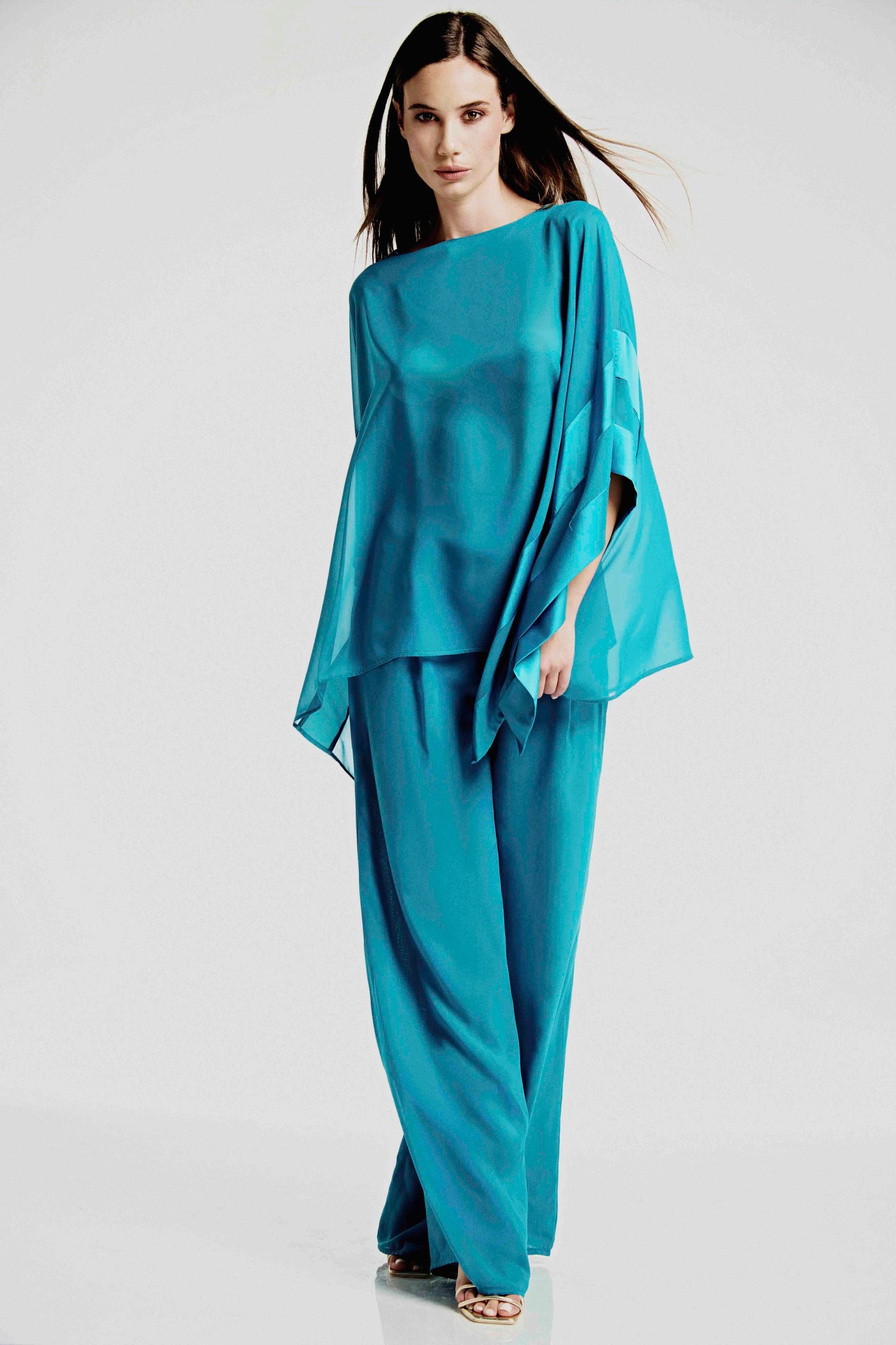 Completo con Pantaloni Ampi