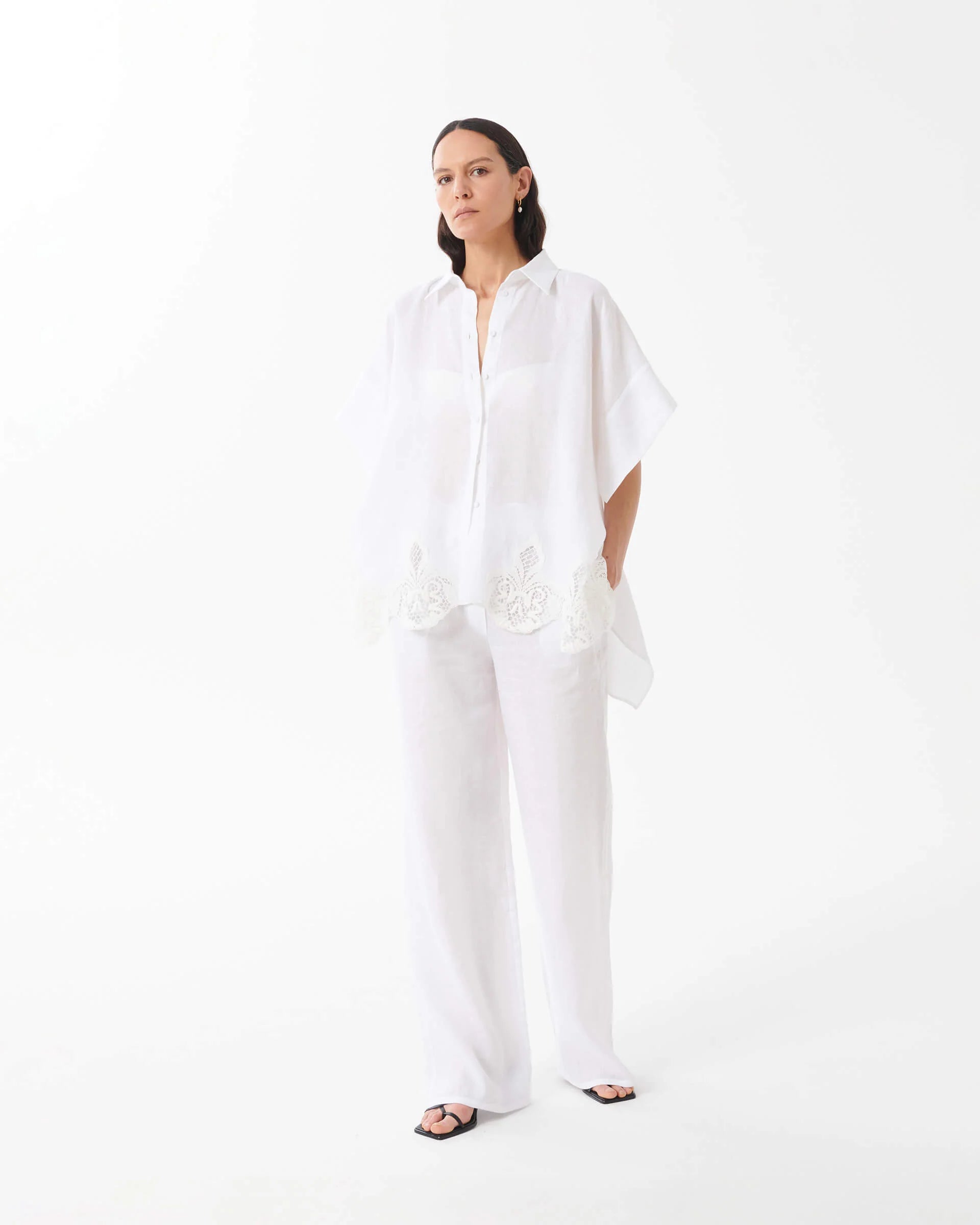 Camicia in Lino Con Pizzo sull'Orlo