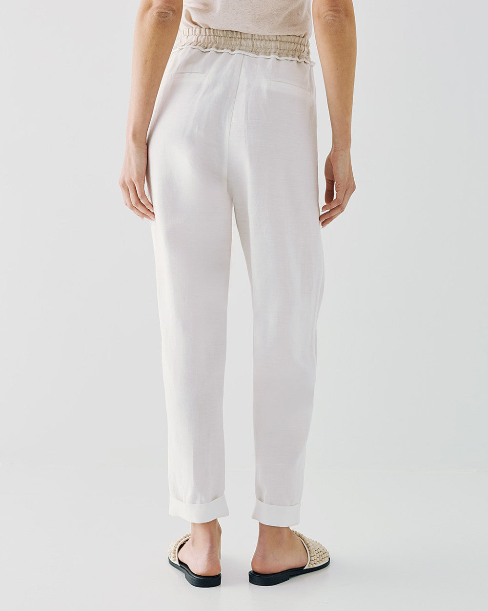 Pantaloni con Elastico in Vita e Pieghe
