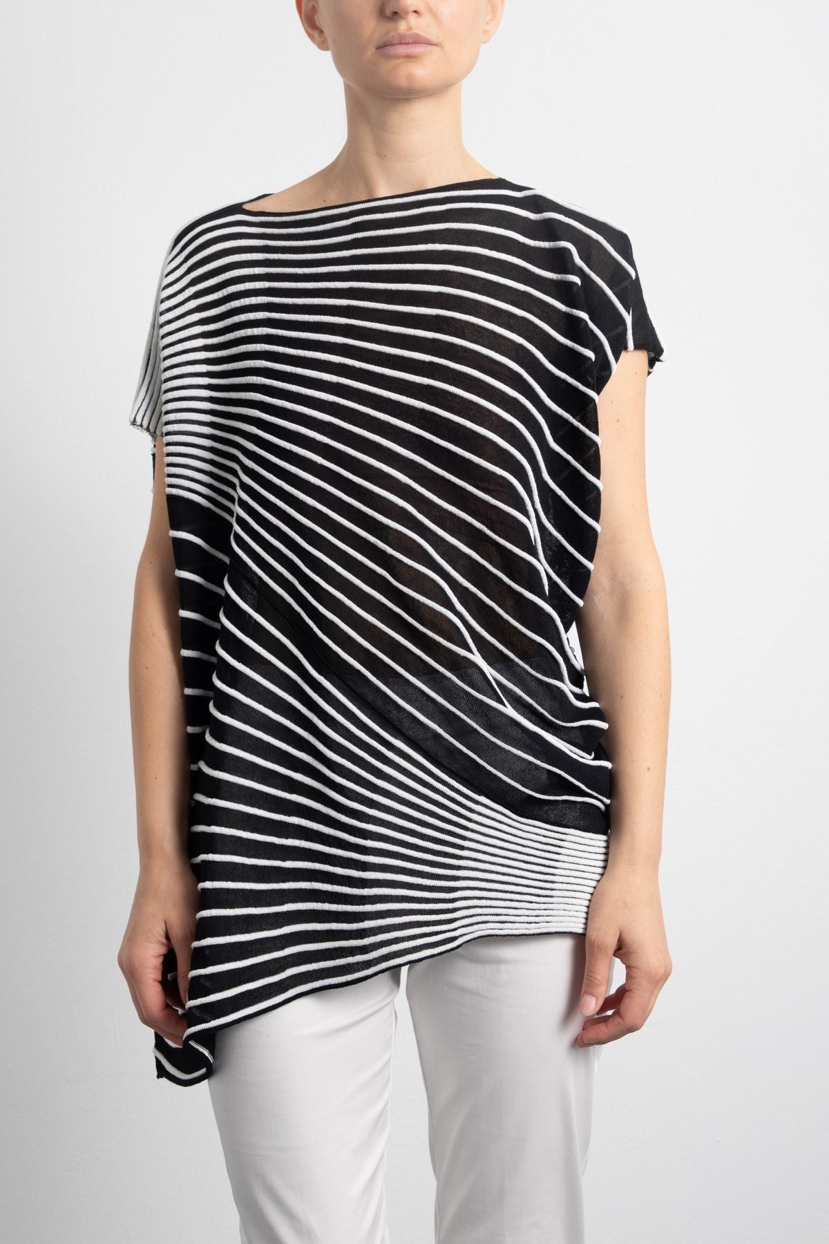 MAGLIA IN FILO RAGGI