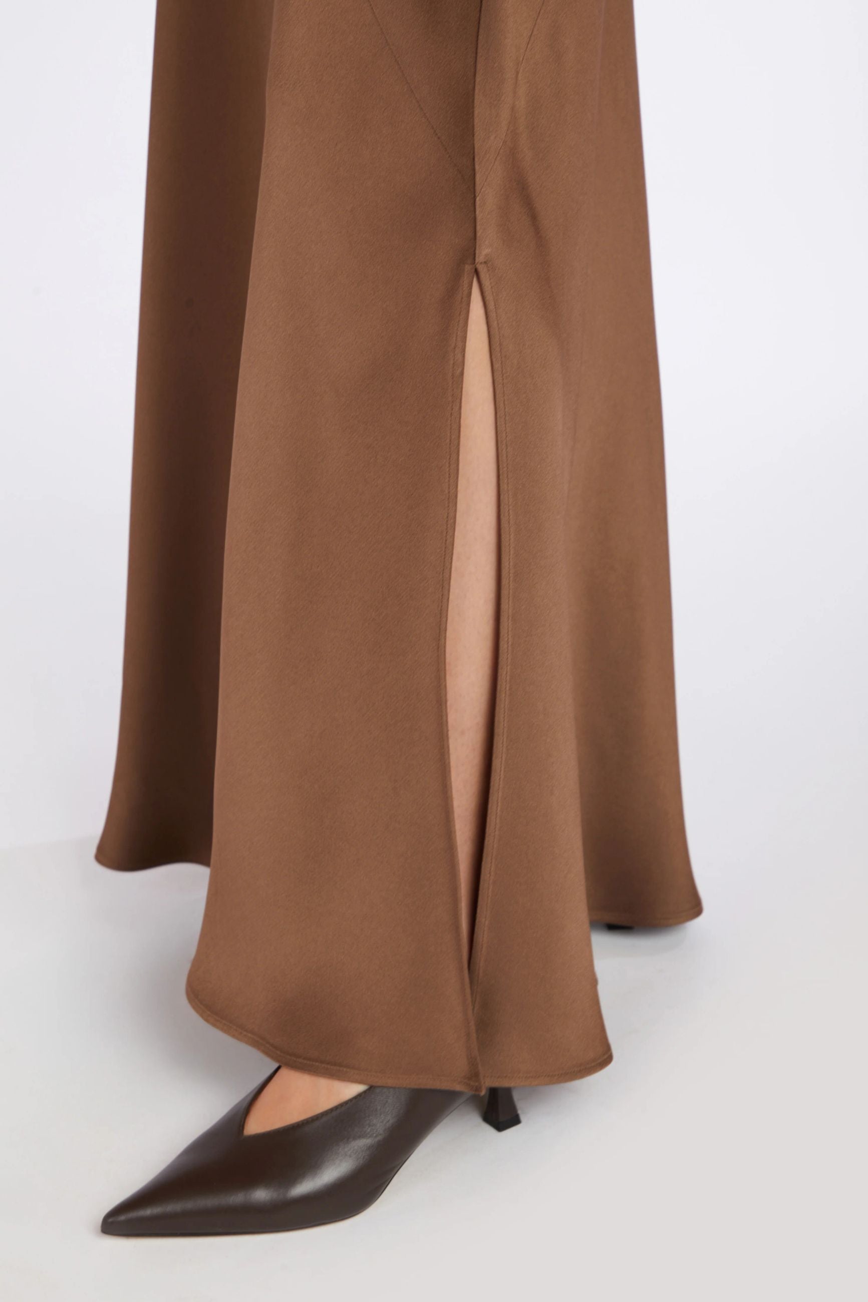 Abito Morbido Con Scollo A Bicchiere sul Retro