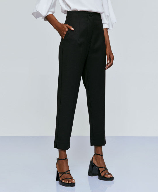 PANTALONE CON PENCES