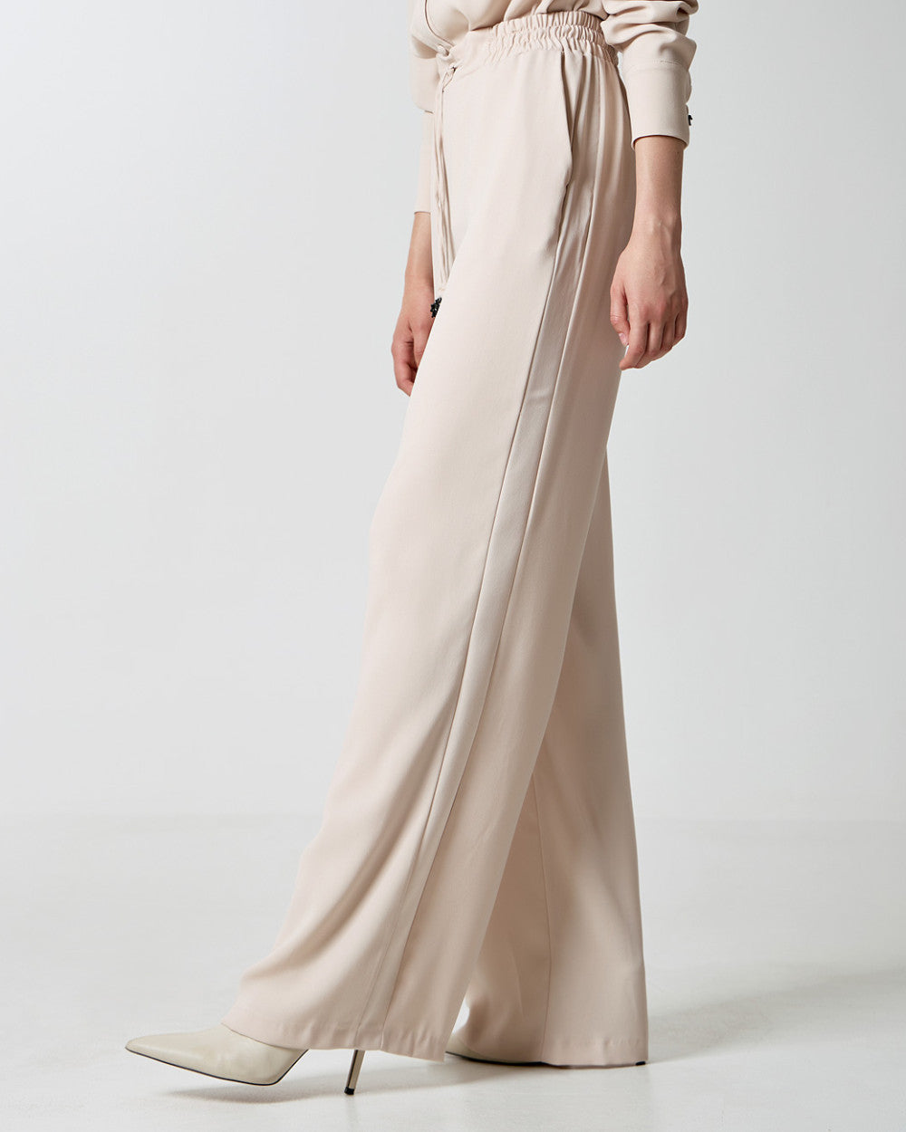 PANTALONE GAMBA LARGA