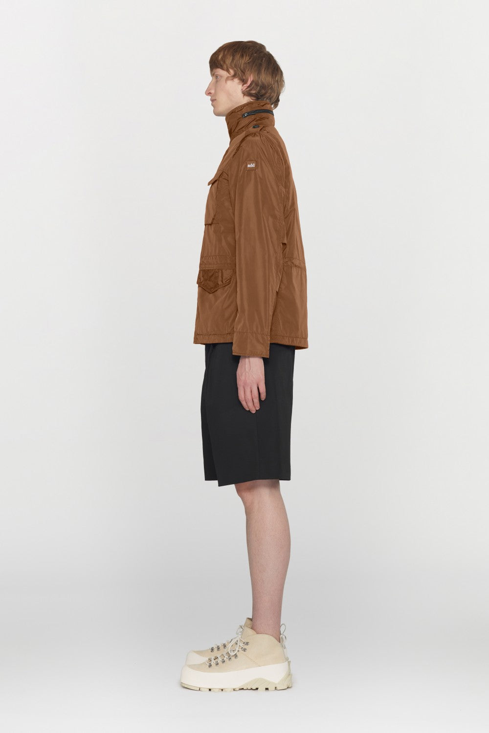 FIELD JACKET IN NYLON IDROREPELLENTE CON CAPPUCCIO REMOVIBILE