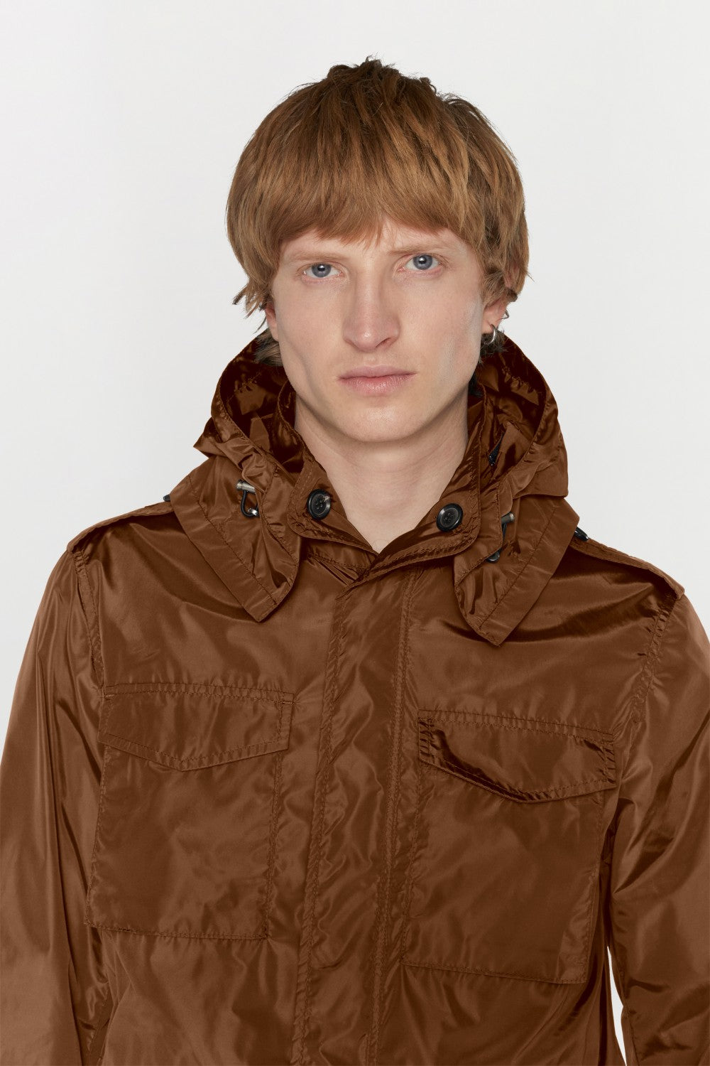 FIELD JACKET IN NYLON IDROREPELLENTE CON CAPPUCCIO REMOVIBILE