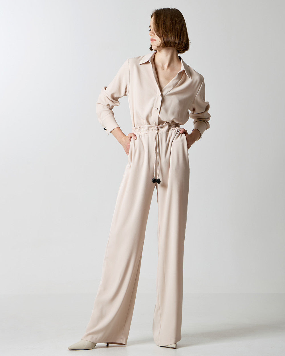 PANTALONE GAMBA LARGA