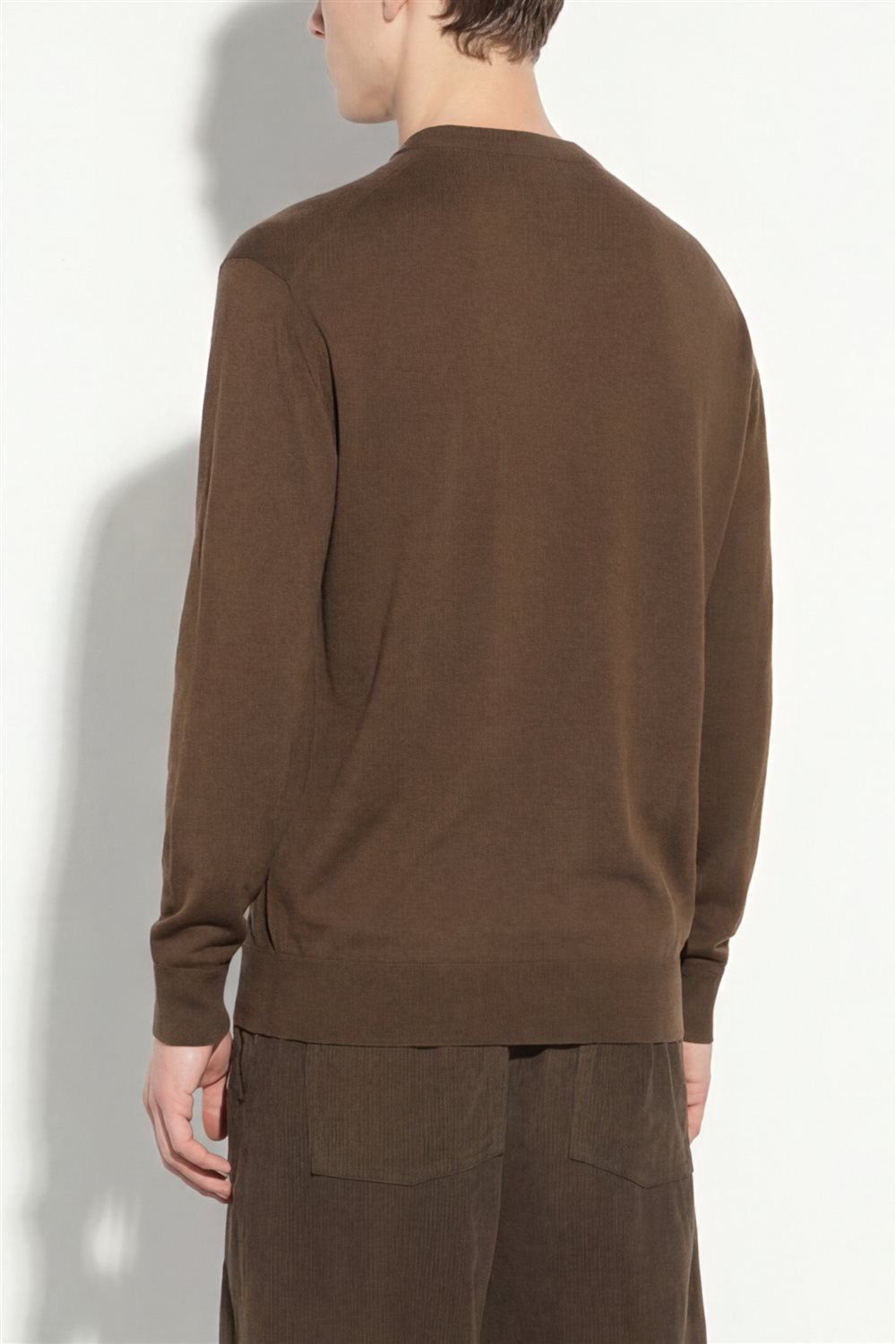 Maglia Girocollo con Dettaglio Scollo a V Finezza 16