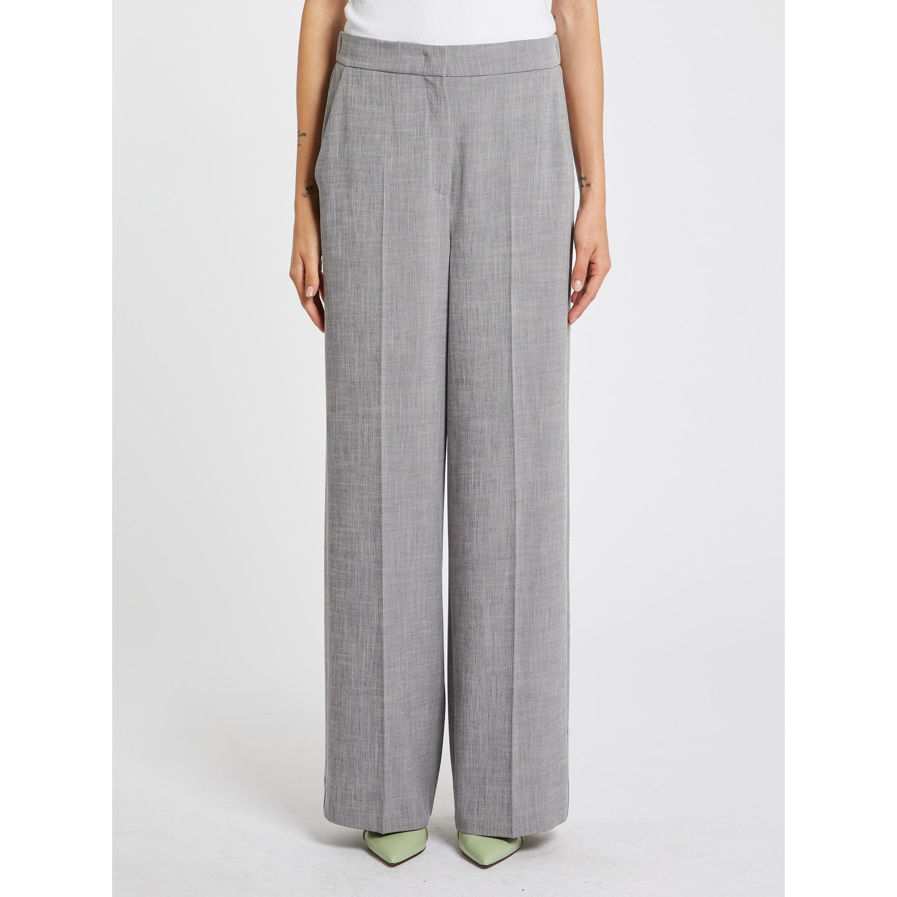Pantaloni Svasati