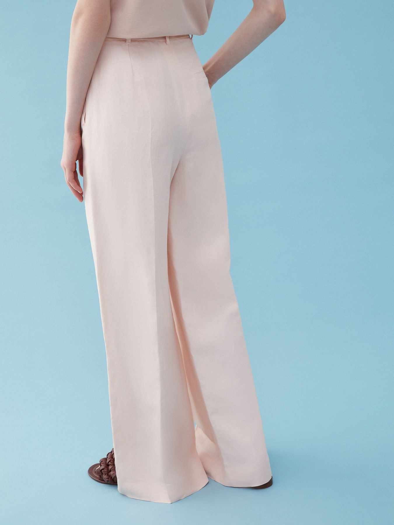 Pantaloni morbidi in lino