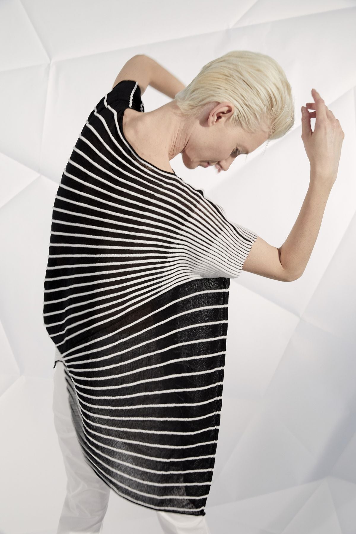 MAGLIA IN FILO RAGGI