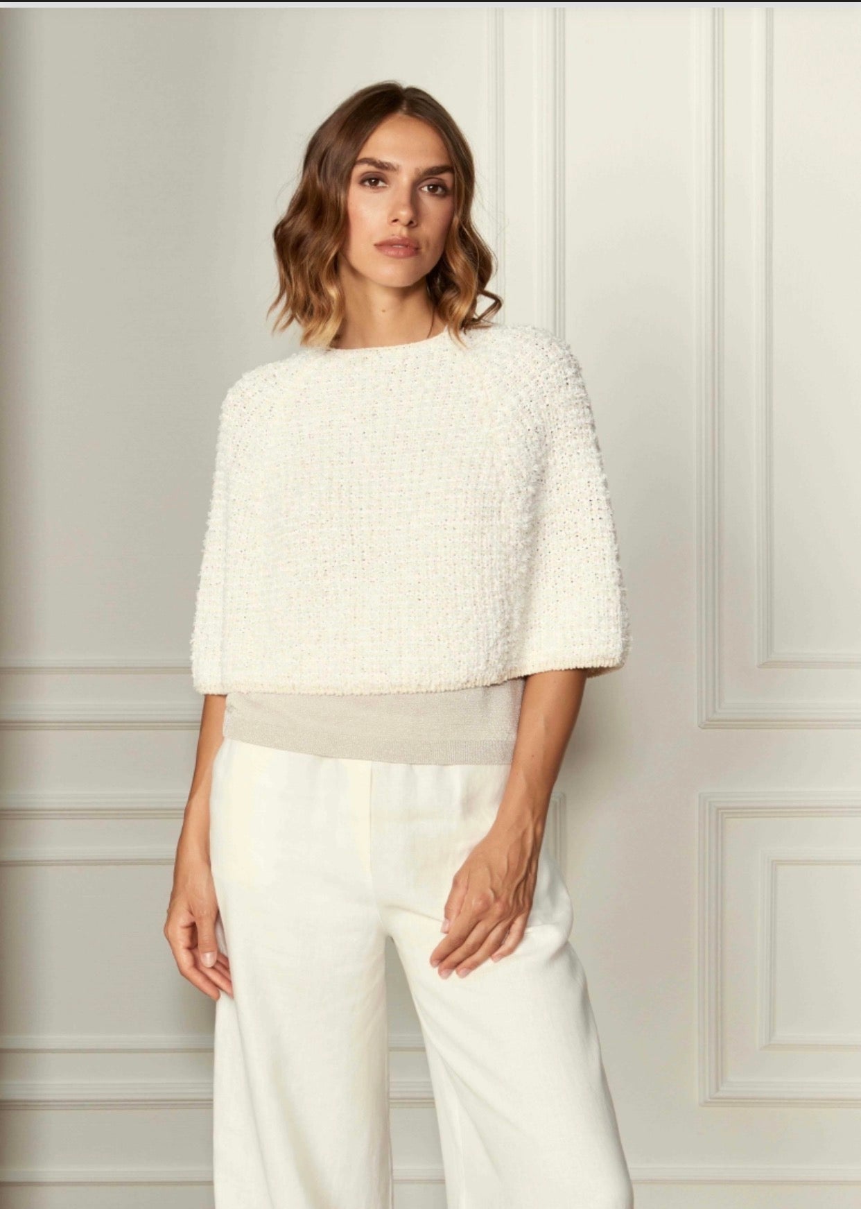 Poncho in maglia di cotonepunto perla paillettes
