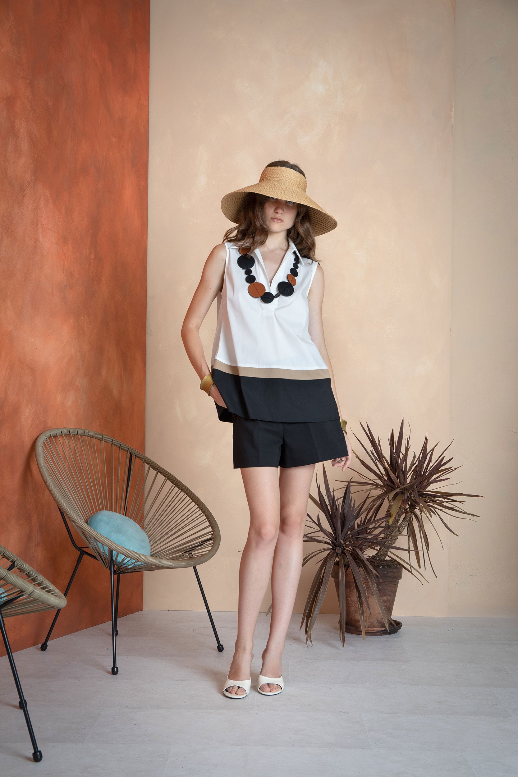 Top Scollo V con Collo Camicia in Cotone