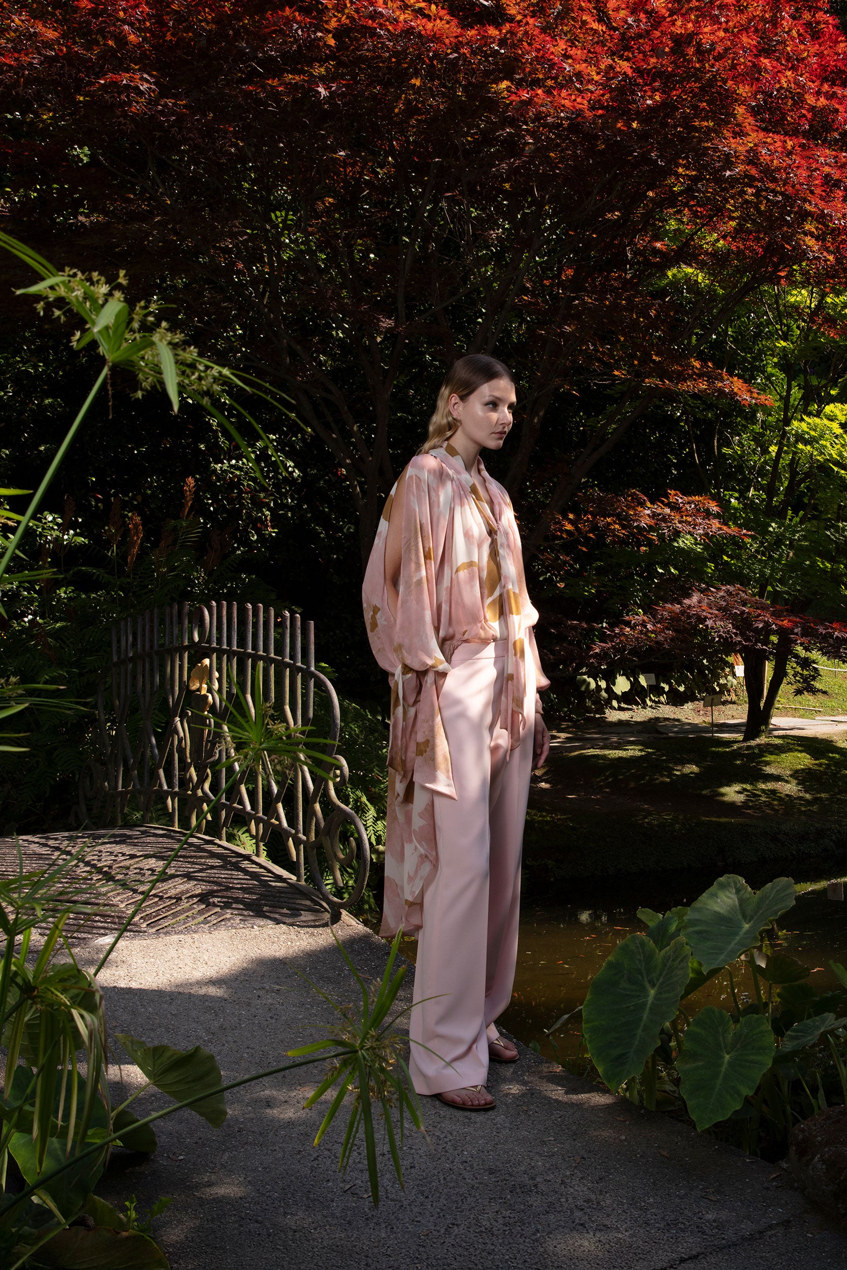 Blusa Fantasia Manica Lunga