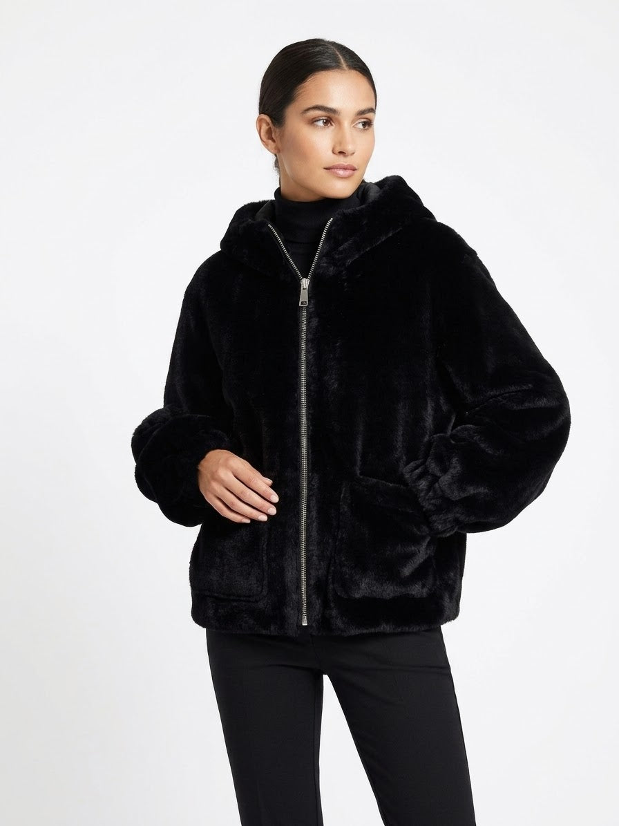 Montone in Shearling con Cappuccio Reversibile