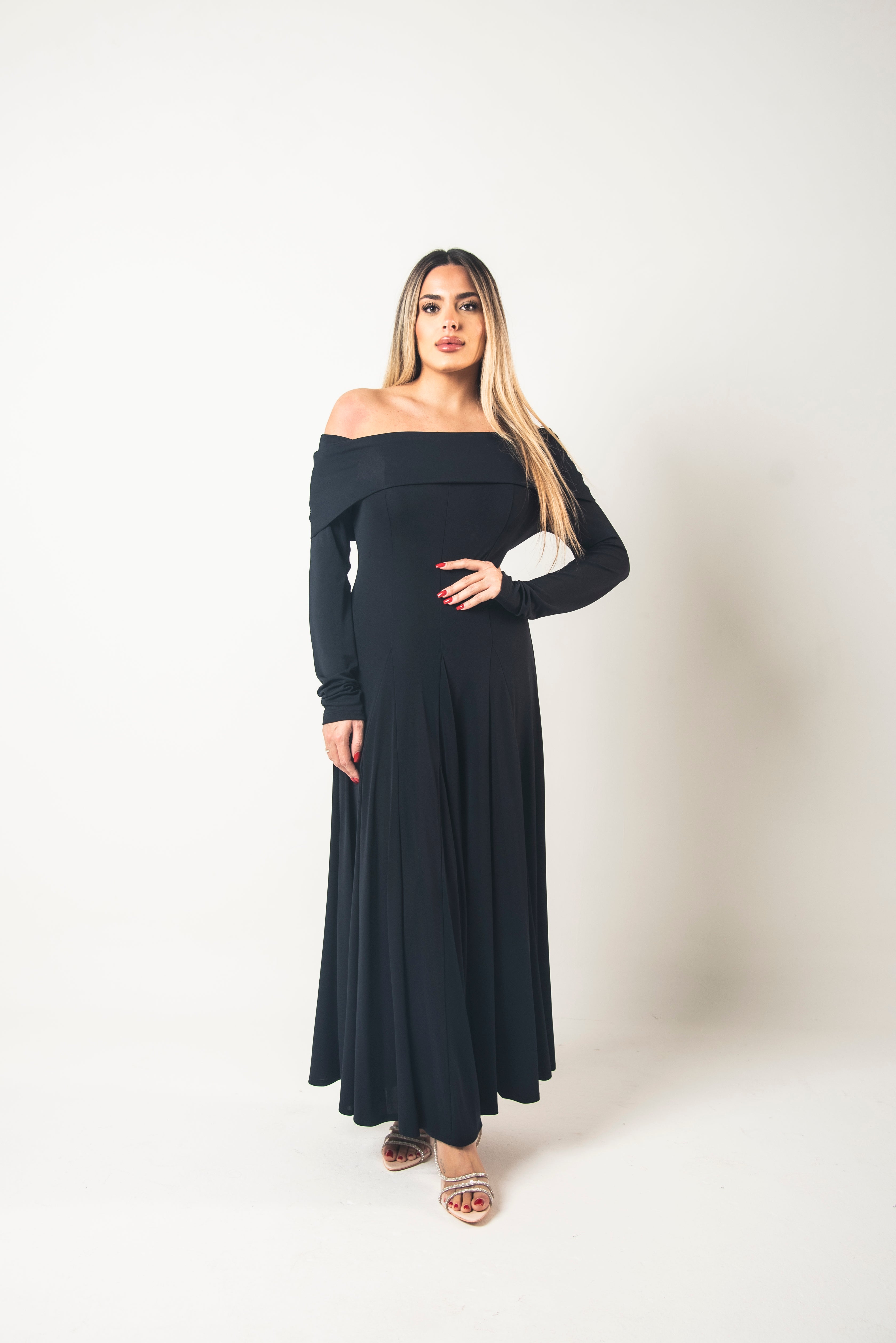 Abito In Jersey Con Scollo Omerale