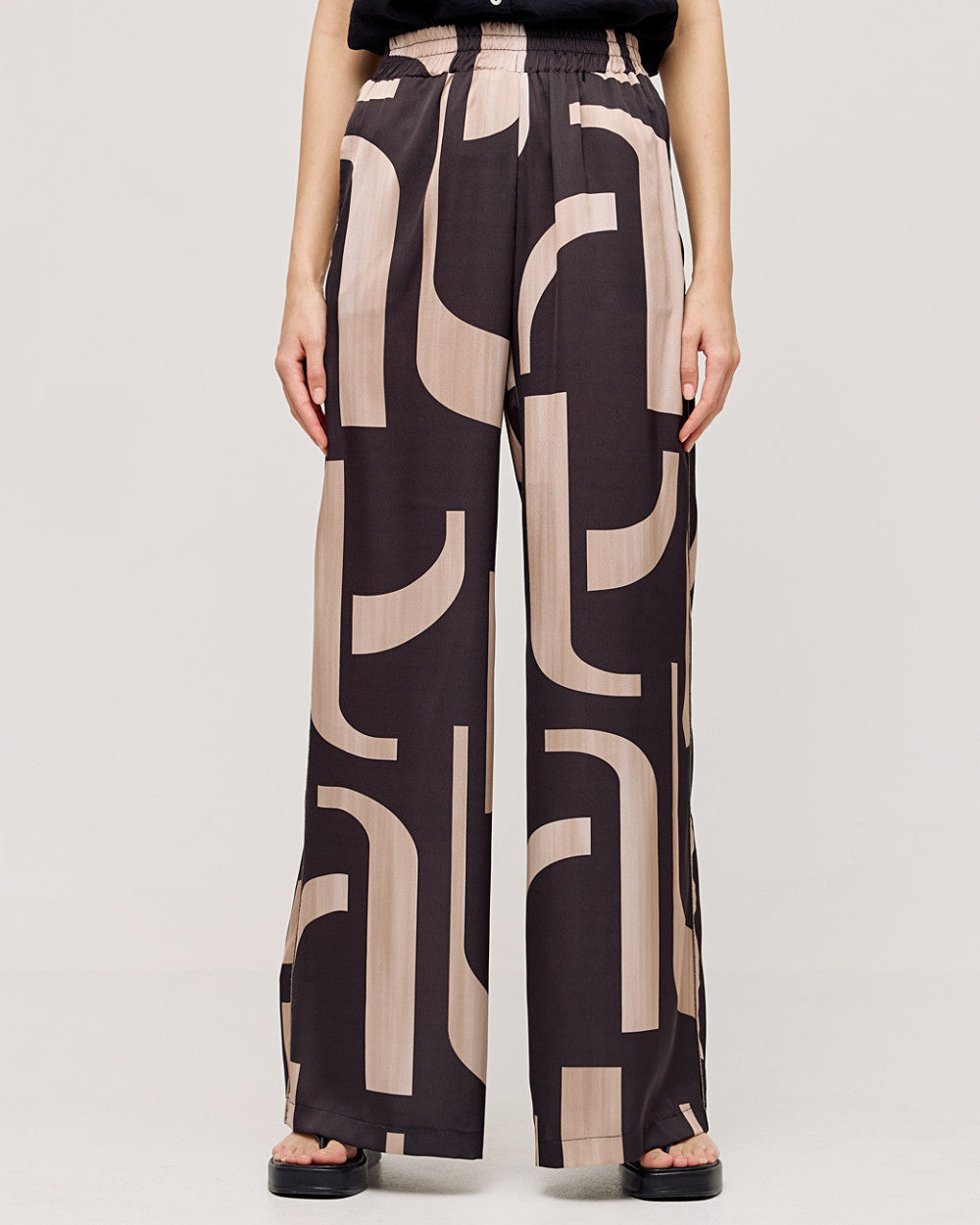 Pantaloni stampati con elastico in vita