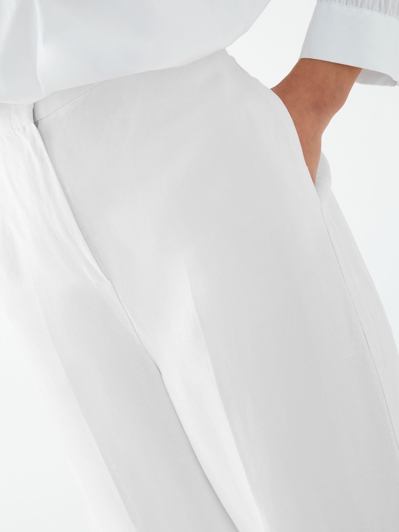 Pantaloni morbidi in lino