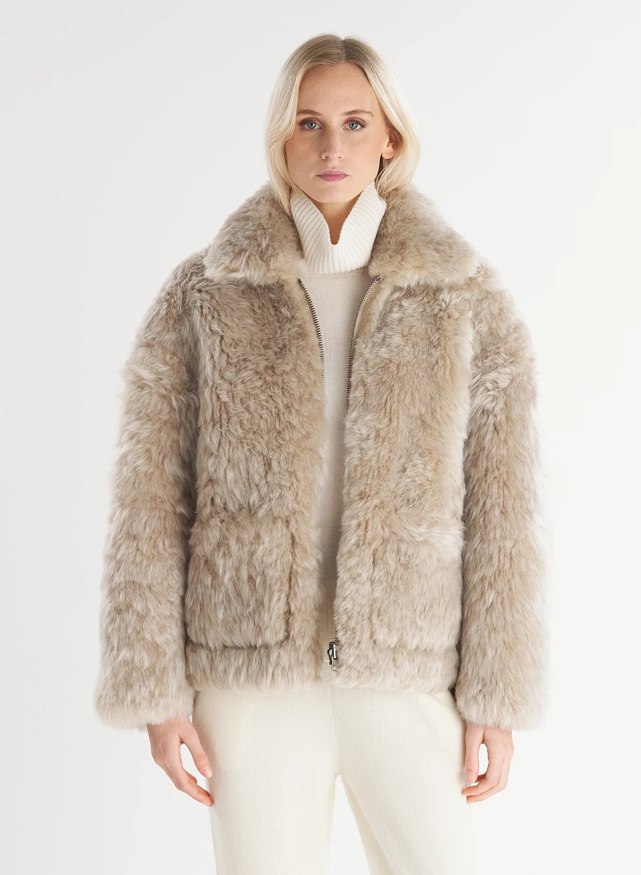 Montone Reversibile In Pelle