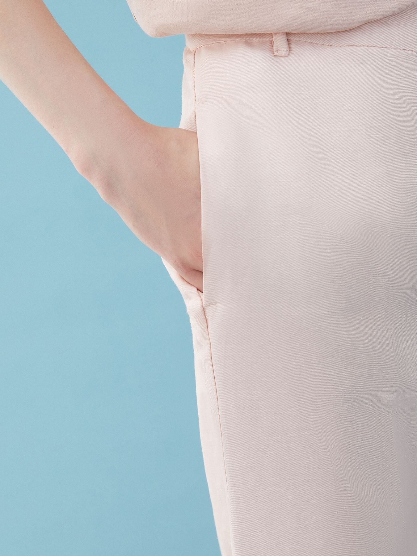 Pantaloni morbidi in lino