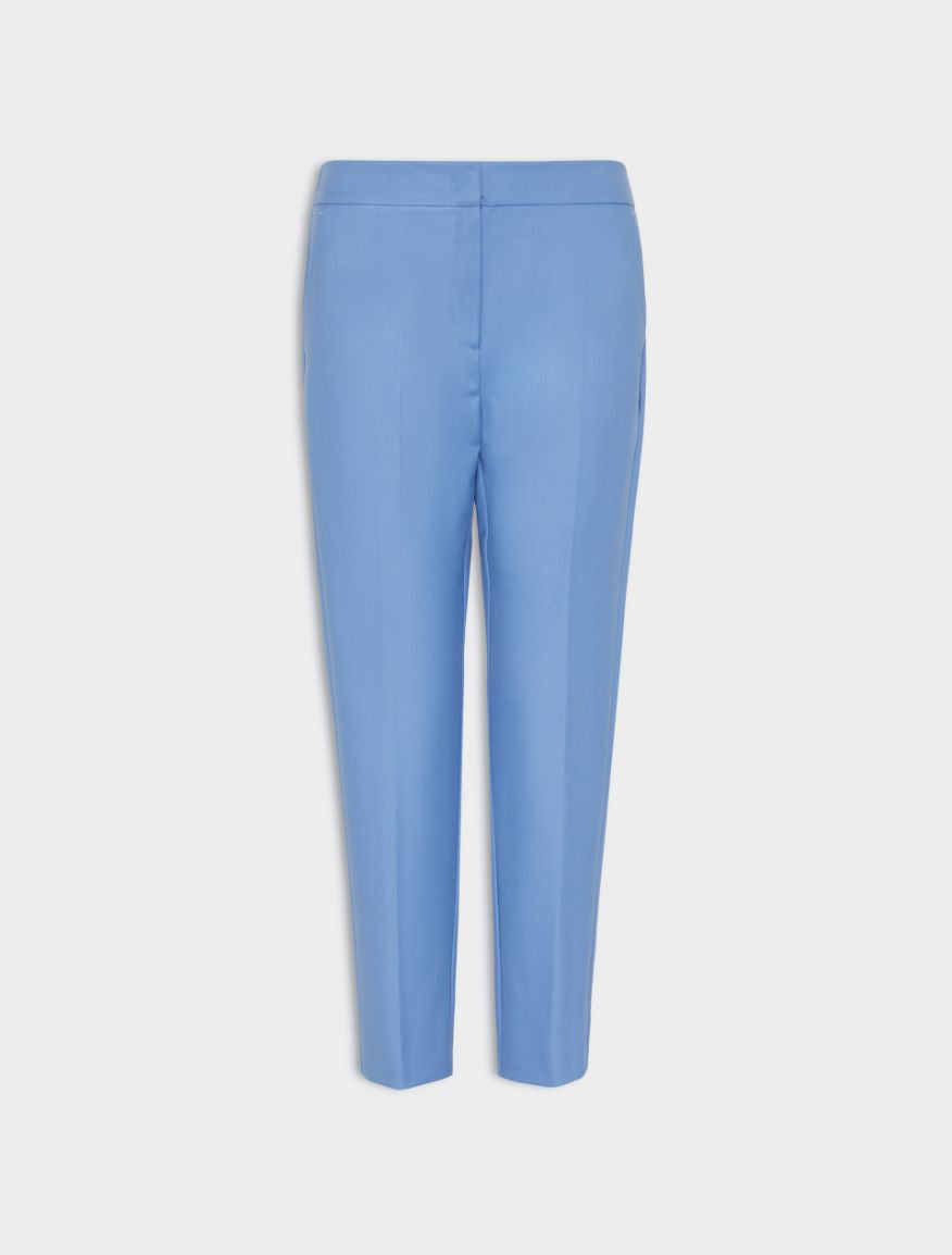 Pantaloni semiaderenti