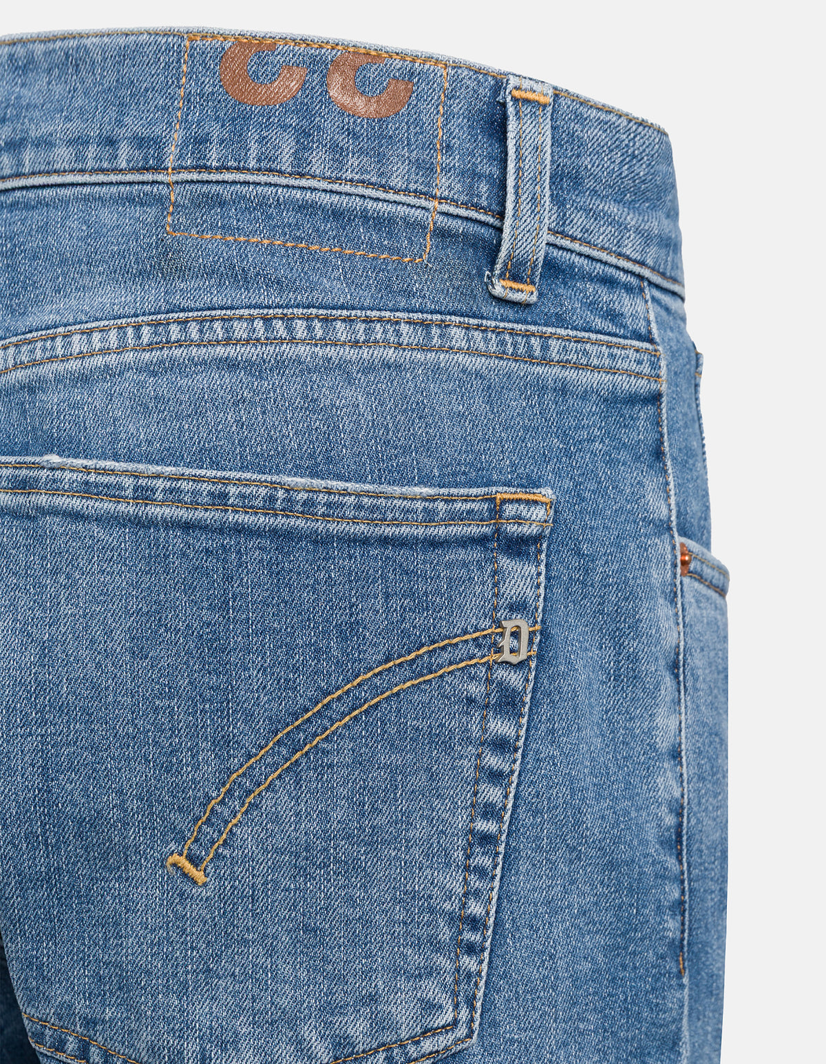 Jeans Dian Carrot Fit