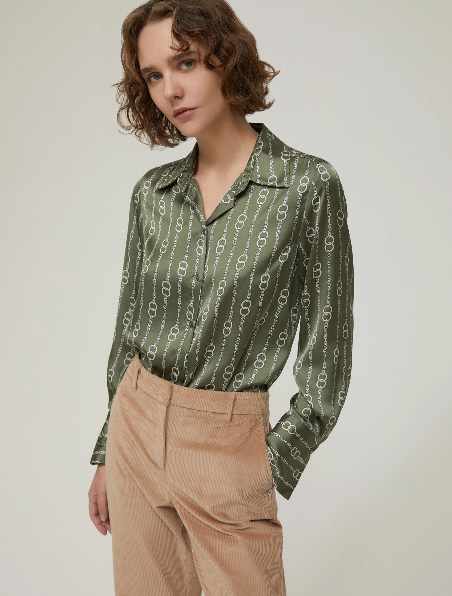 Camicia in raso a fantasia