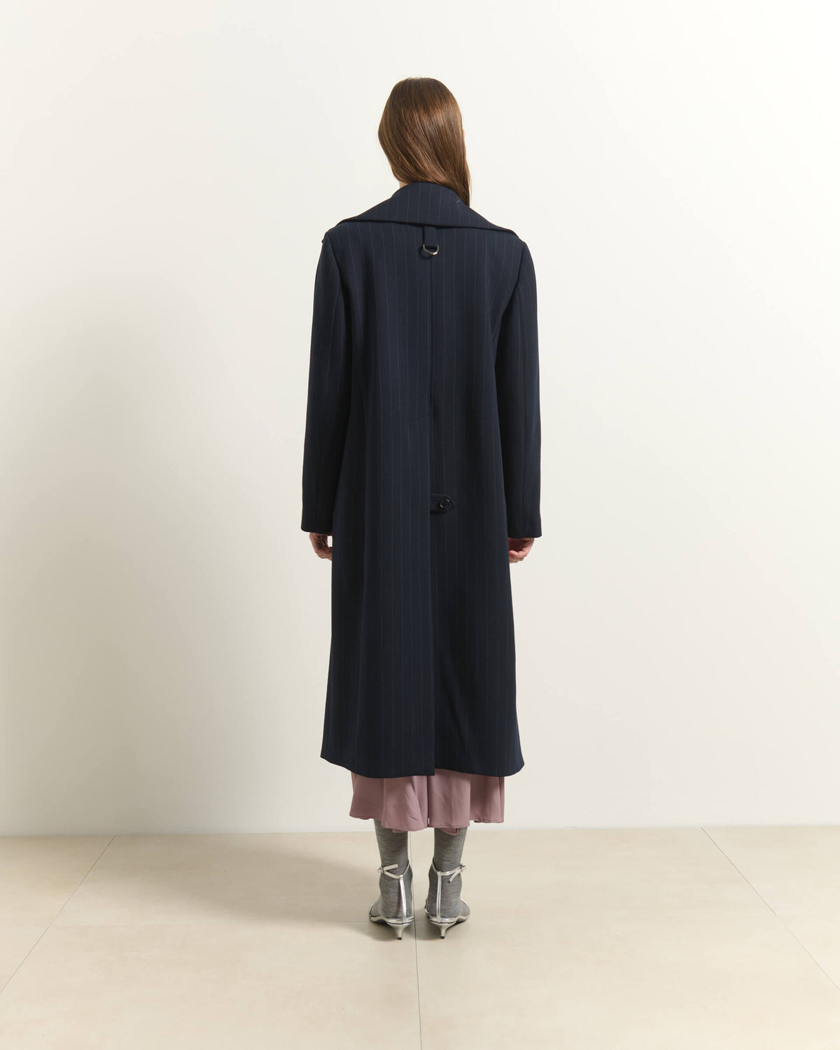 Cappotto Gessato Lungo Doppiopetto con Revers a Lancia