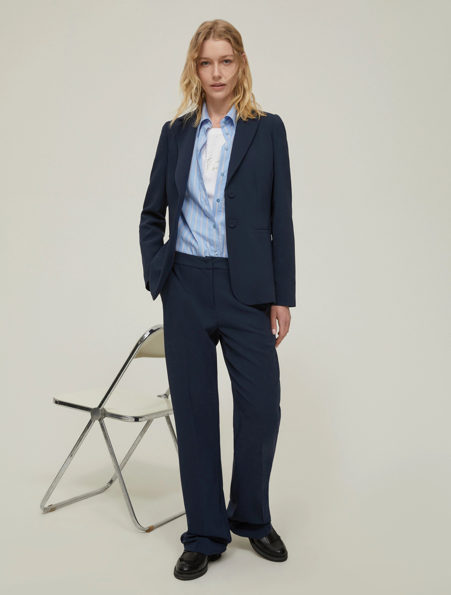 Pantaloni flare fit in cady